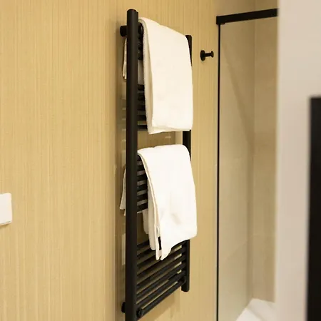 Dorm4you Centro Апартаменты *