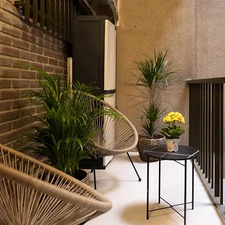 Dorm4you Centro Apartment *